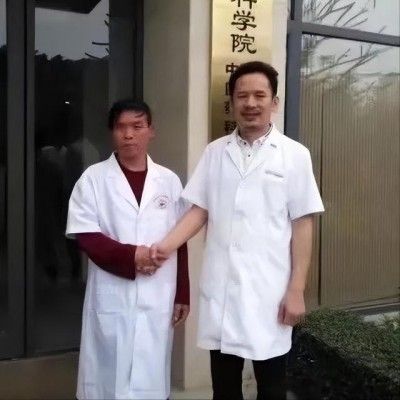 特别报道医德医风医者仁心谭显忠医师“谭氏中医骨科癣疾科传承人”